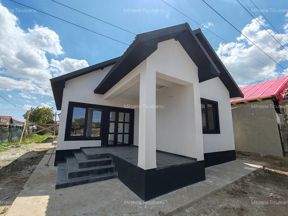Casă cu 3 camere în Central - 3