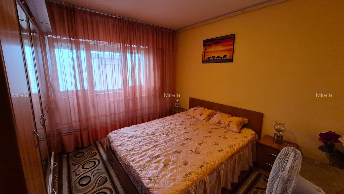 Apartament 2 camere, decomandat – Piața Delfinului - 1