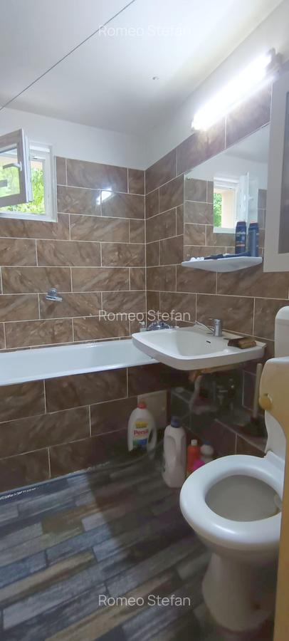 Vanzare apartament 4 camere - Teiul Doamnei - Stradal - vedere spate - 9