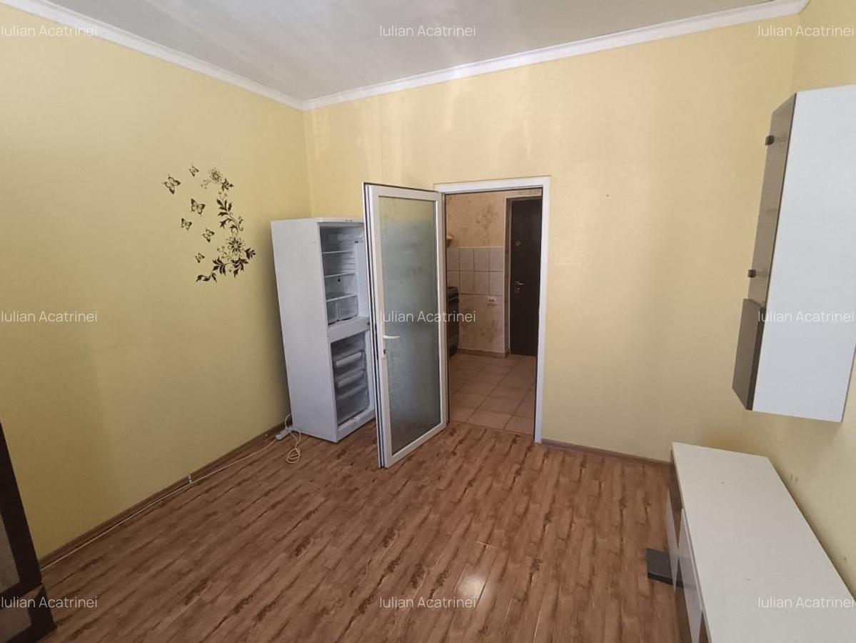 Garsonieră în Podu Roș - 4