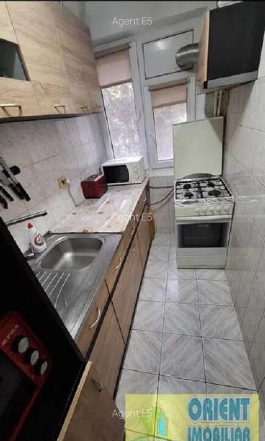 Km 4-5, apartament 3 camere, etaj 1, gaze, vanzari Constanta - 8