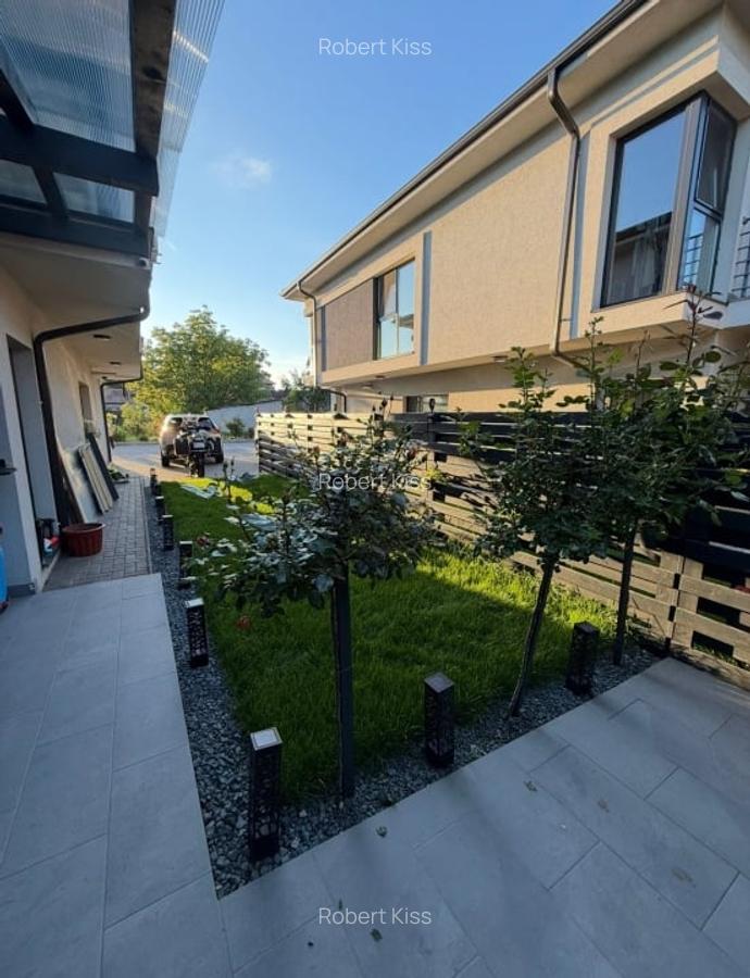 Casa de tip Duplex de vanzare, Gilau - 1