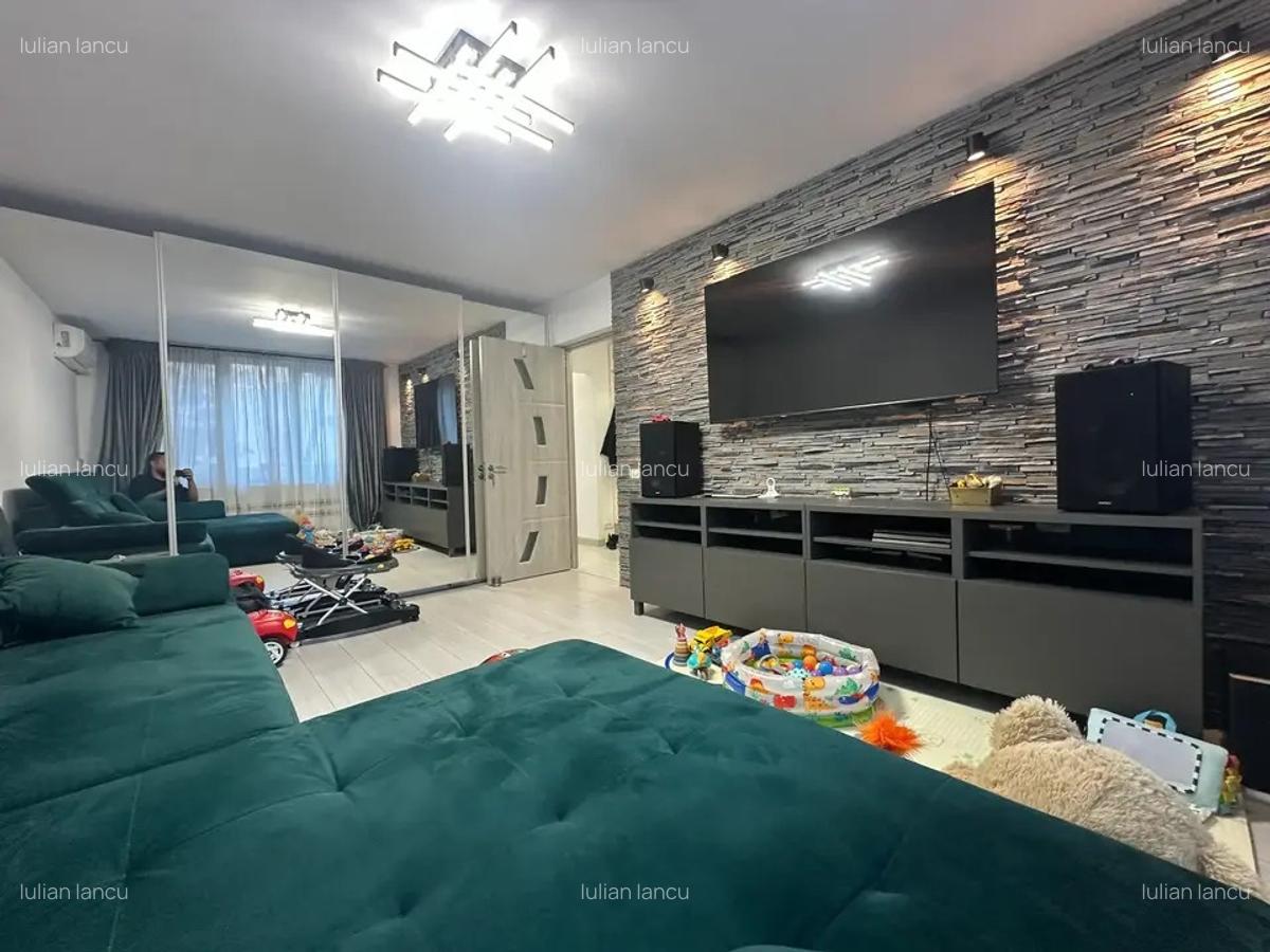 Apartament 3 camere decomandat, renovat integral !!! - 2