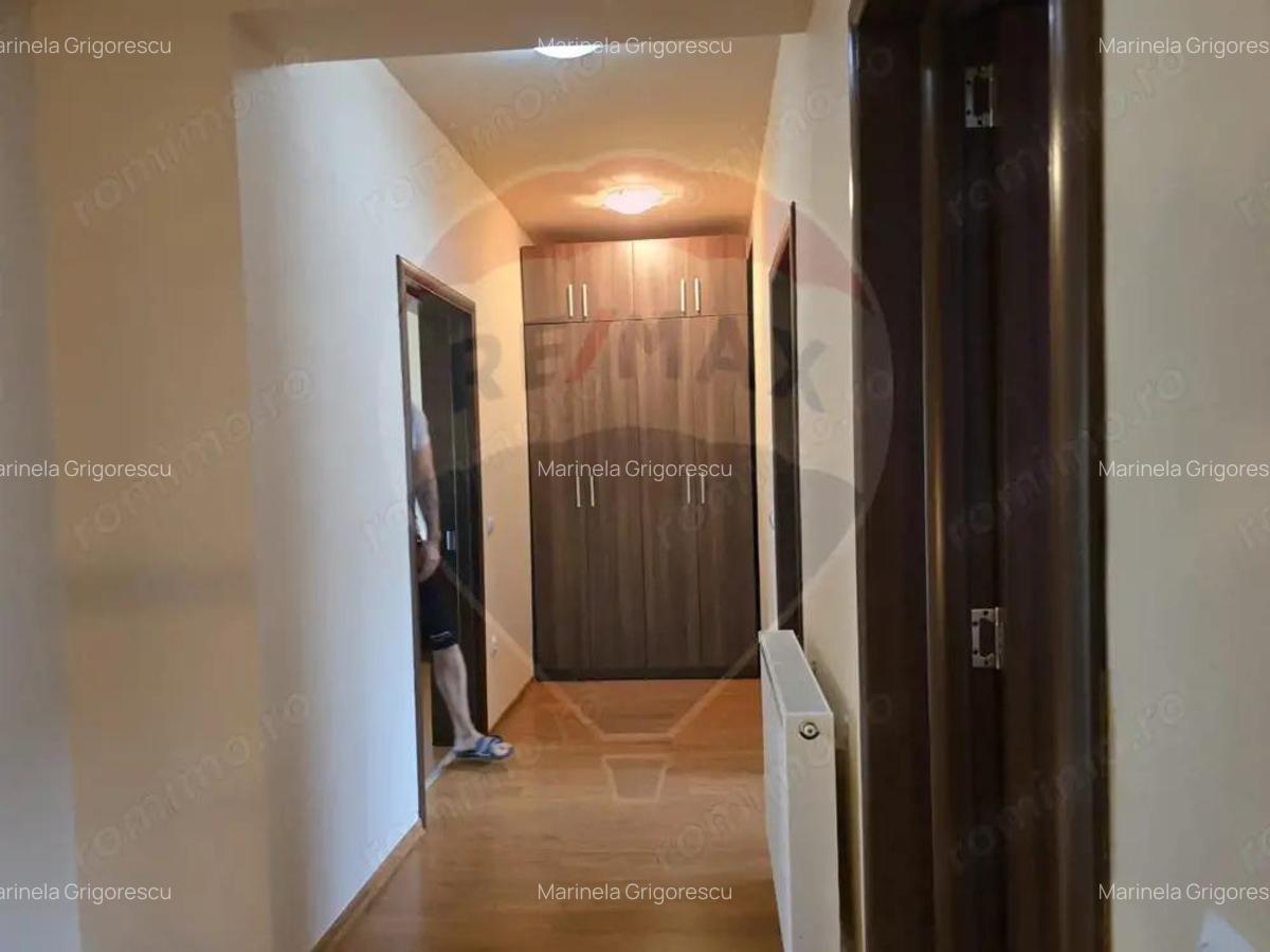Casa / Vila cu 7 camere de vanzare - 19