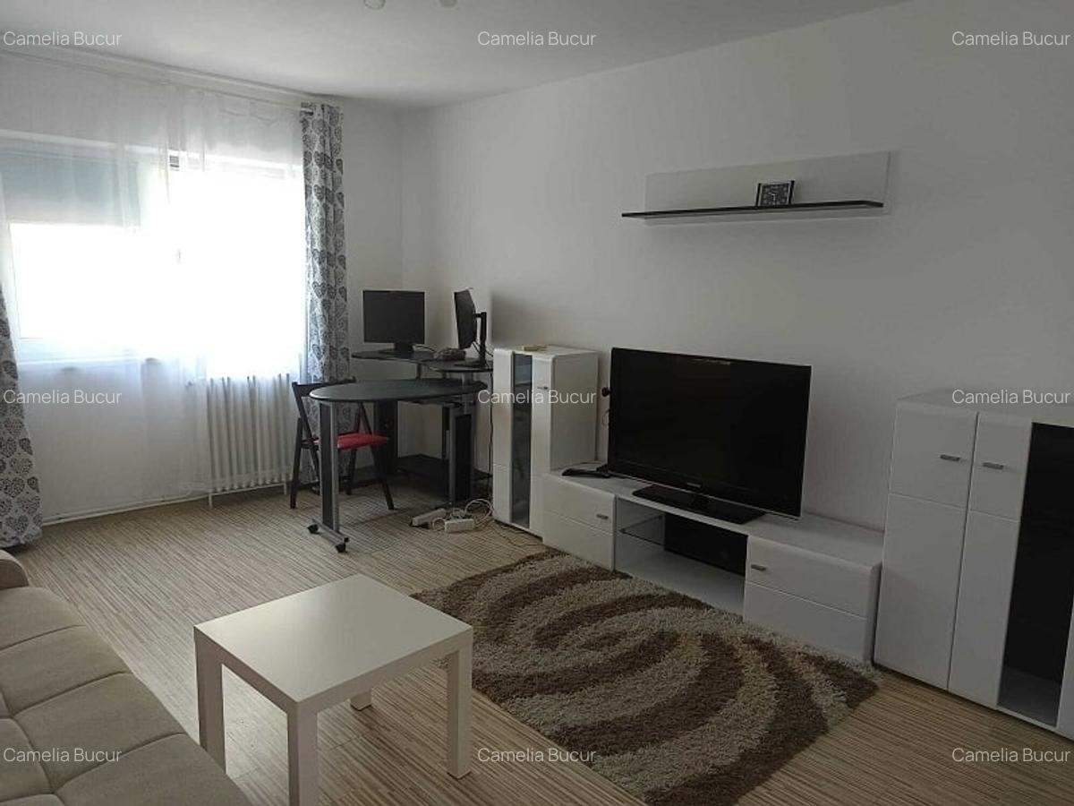Apartament cu 3 camere - zona Nicolina Lidl - 2 Apartament cu 3 camere - zona Nicolina Lidl - 2