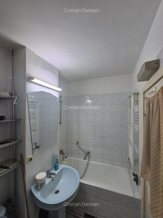 Spitalul Judetean - Apartament decomandat cu 2 camere, etaj intermediar - 8