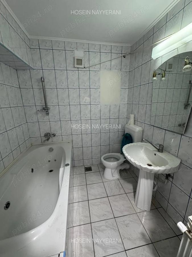 Apartament de inchiriat 3 camere, Bucuresti, Bulevardul Unirii - 7 Apartament de inchiriat 3 camere, Bucuresti, Bulevardul Unirii - 7