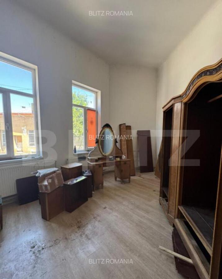 Casa Interbelica, 75 mp, zona Ultracentrala - 1