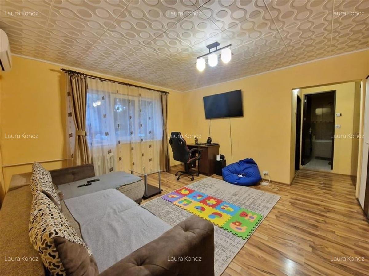 Apartament cu 2 camere semidecomandat în Rogerius - 7