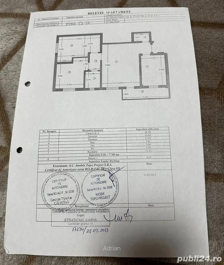 Vand aparatament 3 camere loc de parcare piscina - 1