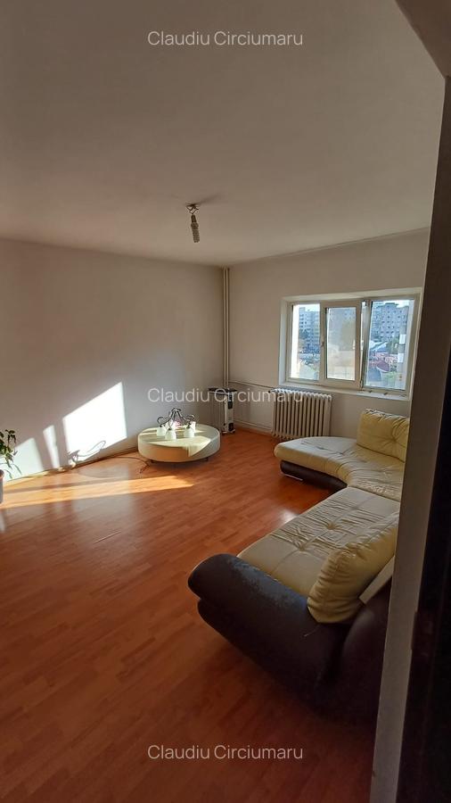 Apartament cu 3 camere decomandat în Sebastian - 7