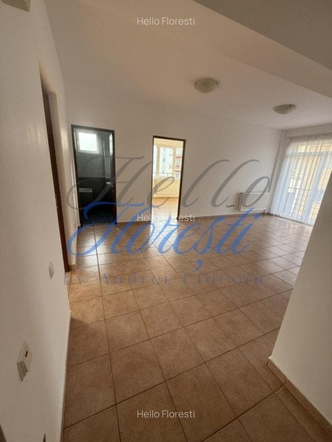 Apartament cu 3 camere semidecomandat în Mănăștur - 2