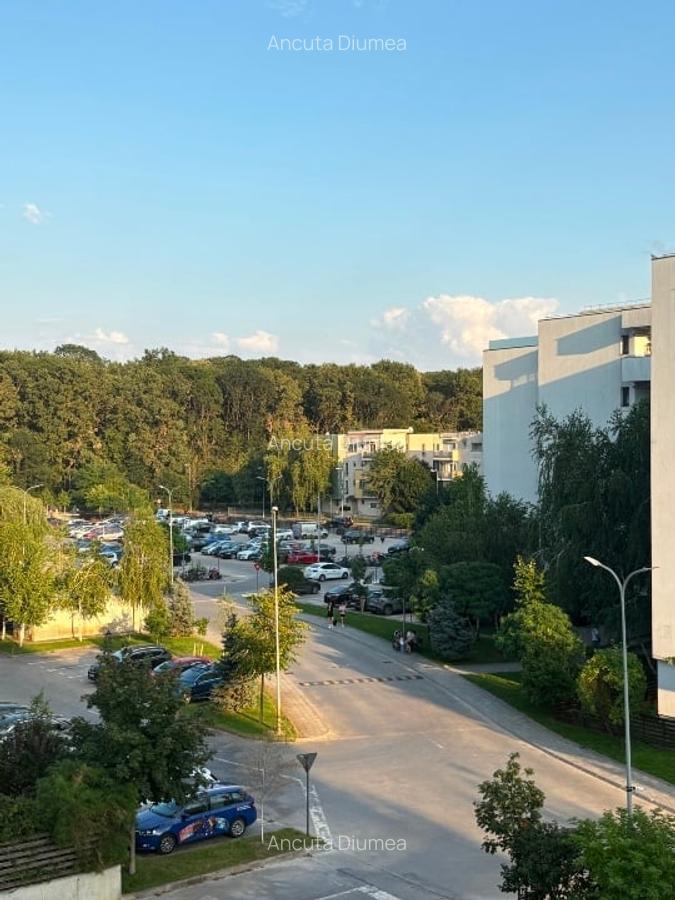 Apartament luminos 3 camere, balcon închis, încălzire pardoseală, centrală propr - 2