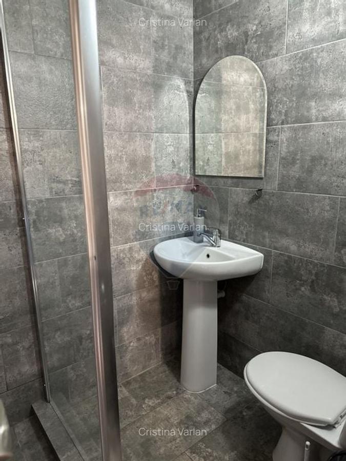 Hotel / Pensiune cu 18 camere de vanzare Durau - 18