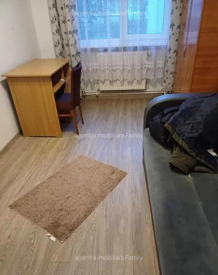 Apartament cu 3 camere decomandate - etaj 1 - Zona George Enescu - 4