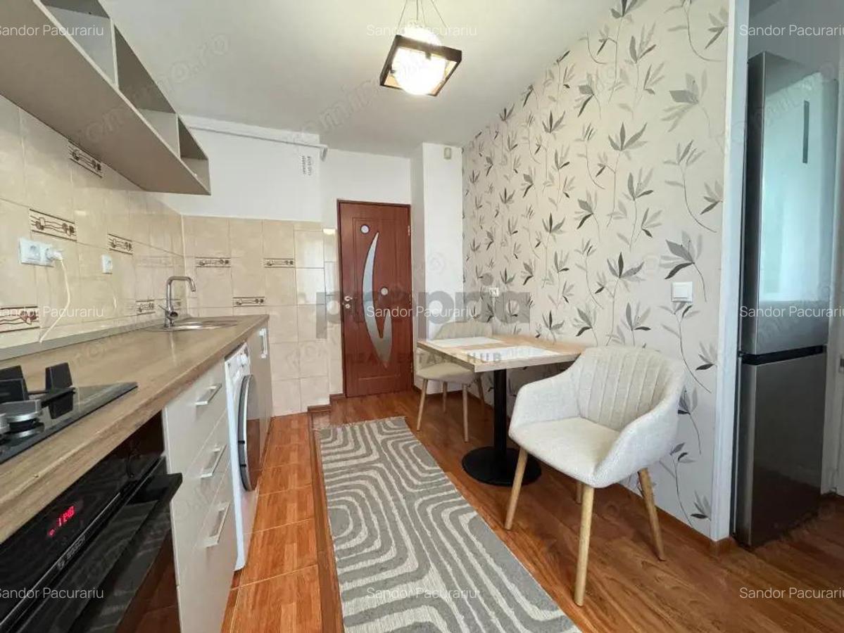 De inchiriat: 3 Camere Decomandat | 70 m2 | Zona Grivi?ei - 12