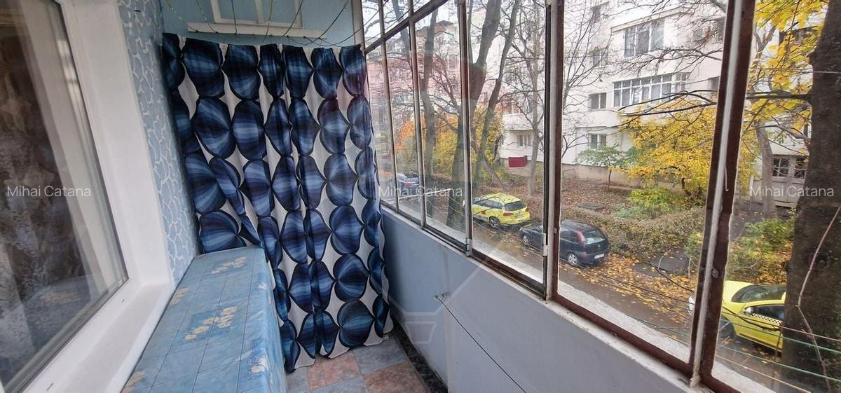 Apartament cu 3 camere in zona Ura, strada Republicii - 10