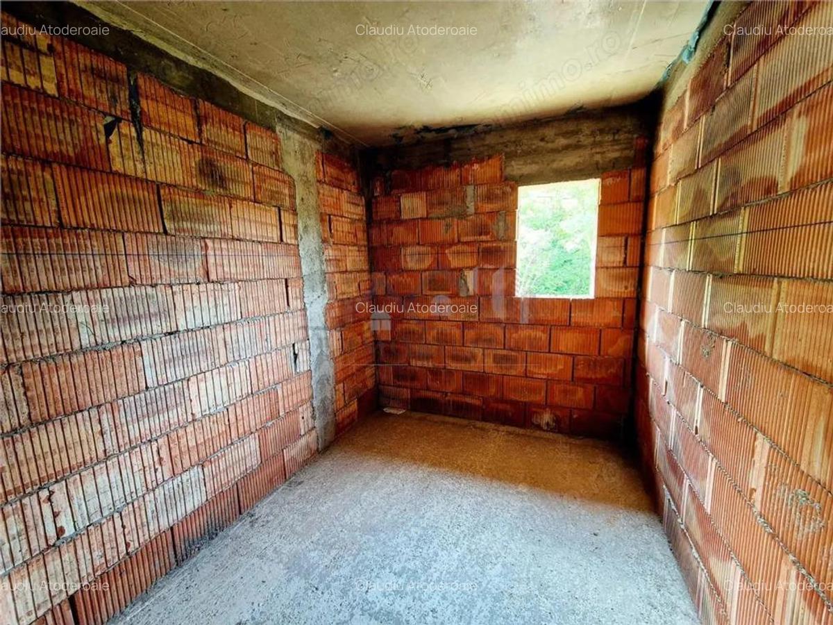 Casa de vanzare cu priveliste frumoasa - 11