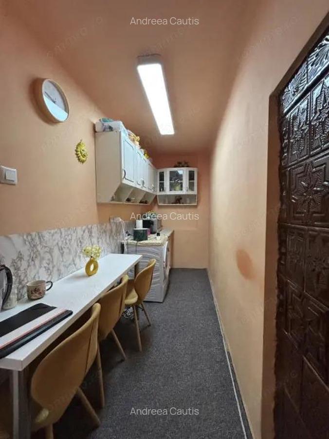 Apartament 2 camere, decomandat, 59mp utili, zona Sinaia - 2