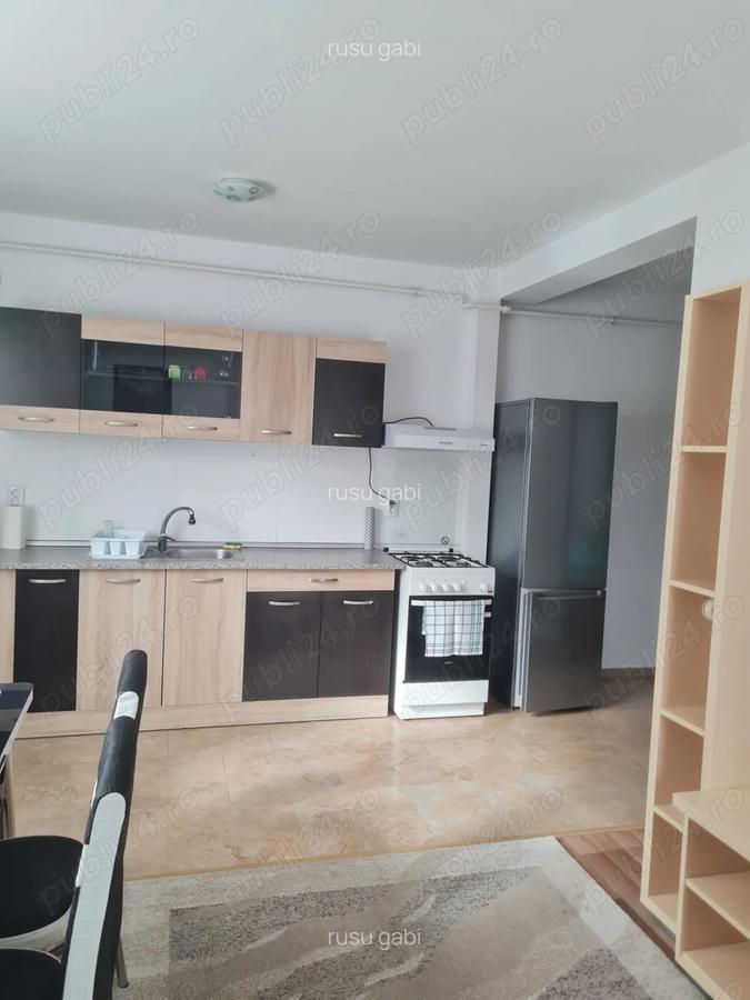 Persoana fizica inchiriez apartament 2 camere, Mana?tur - 4 Persoana fizica inchiriez apartament 2 camere, Mana?tur - 4
