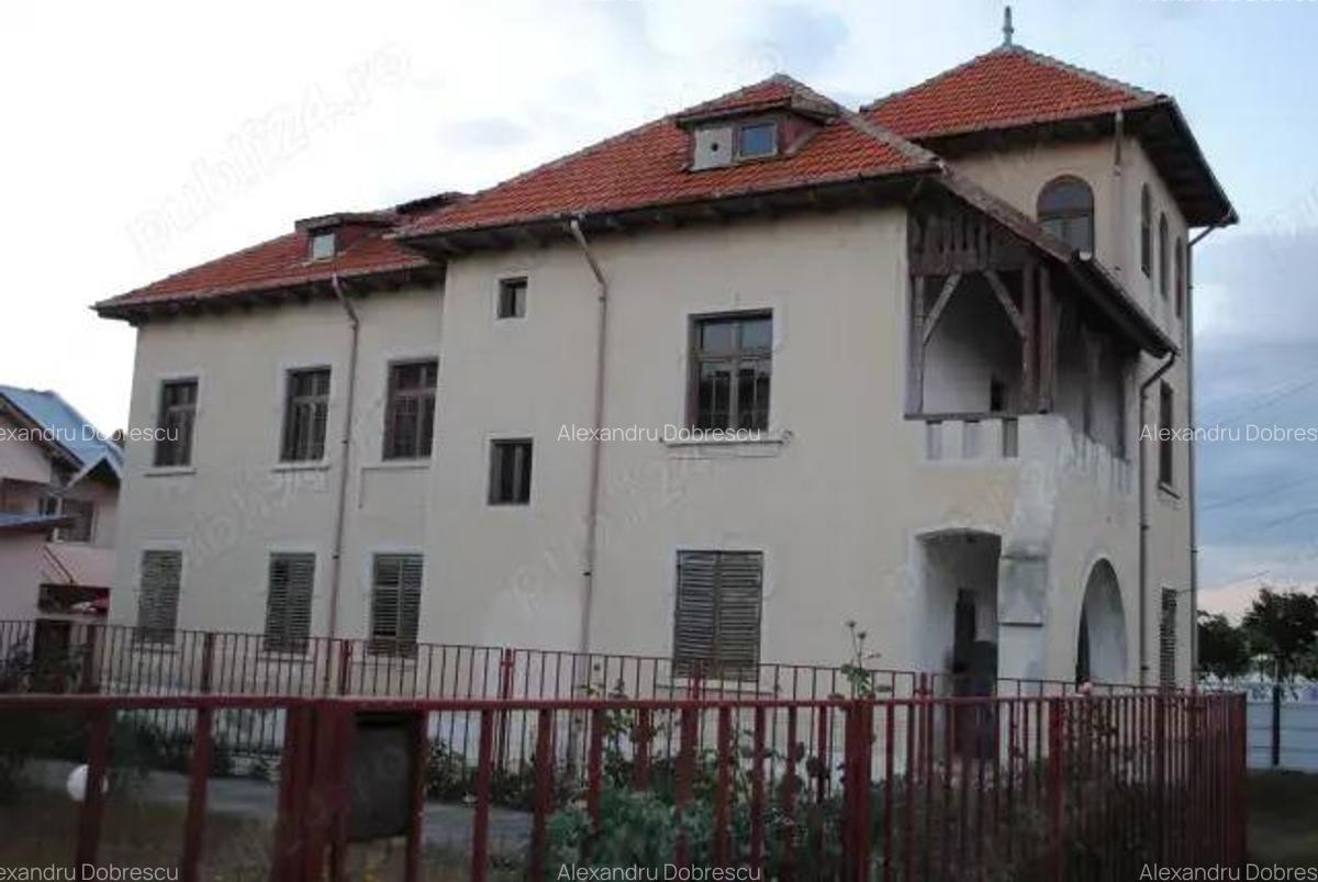 Vand vila Eforie Sud, domeniul Carmen Sylva, 16 camere, 5 bai, 385.000euro - 4
