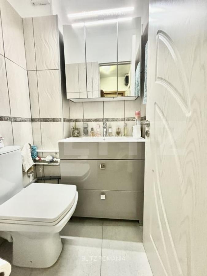 Apartament 3 camere, decomandat, et. 7/9, zona Gh. Lazar -Iulius Mall - 11