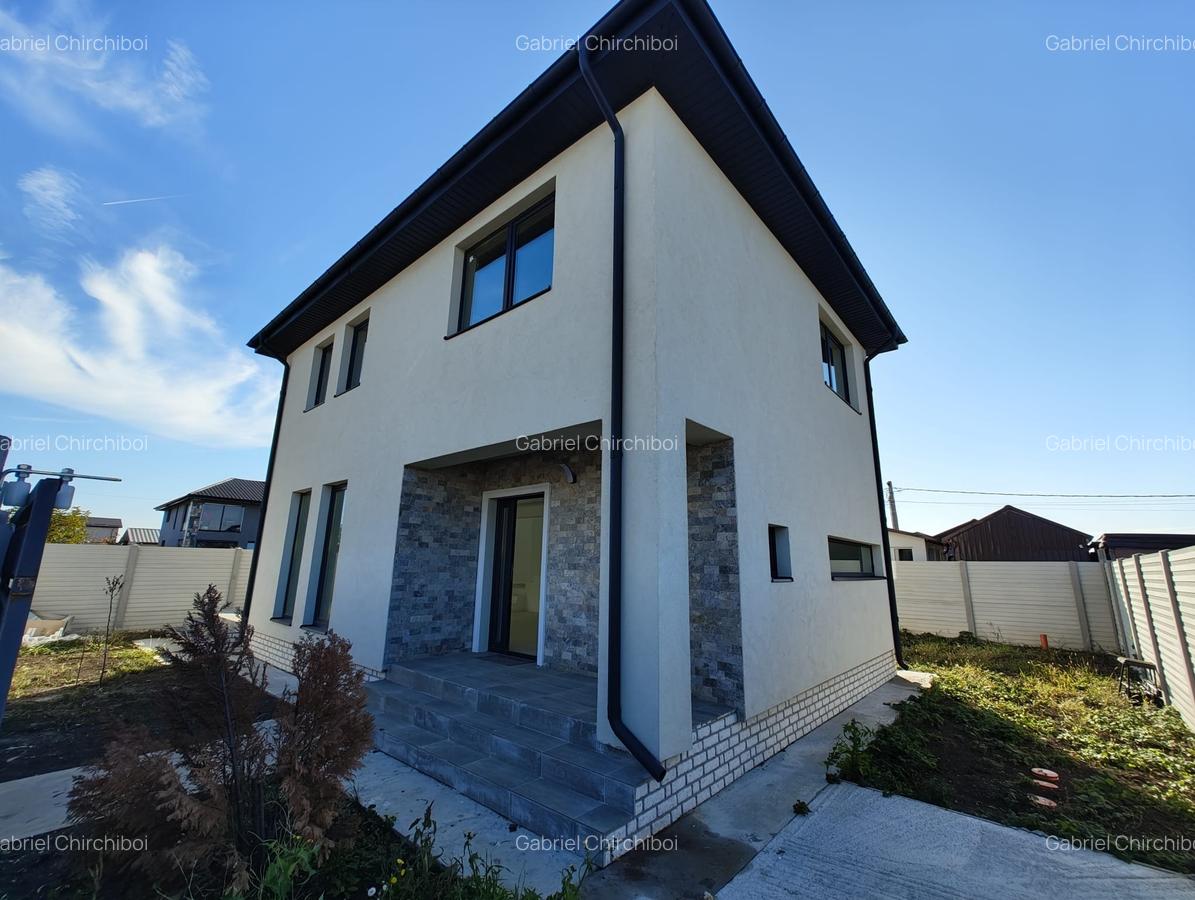 Casa individuala  -  4 camere  -  114 mp utili - 2