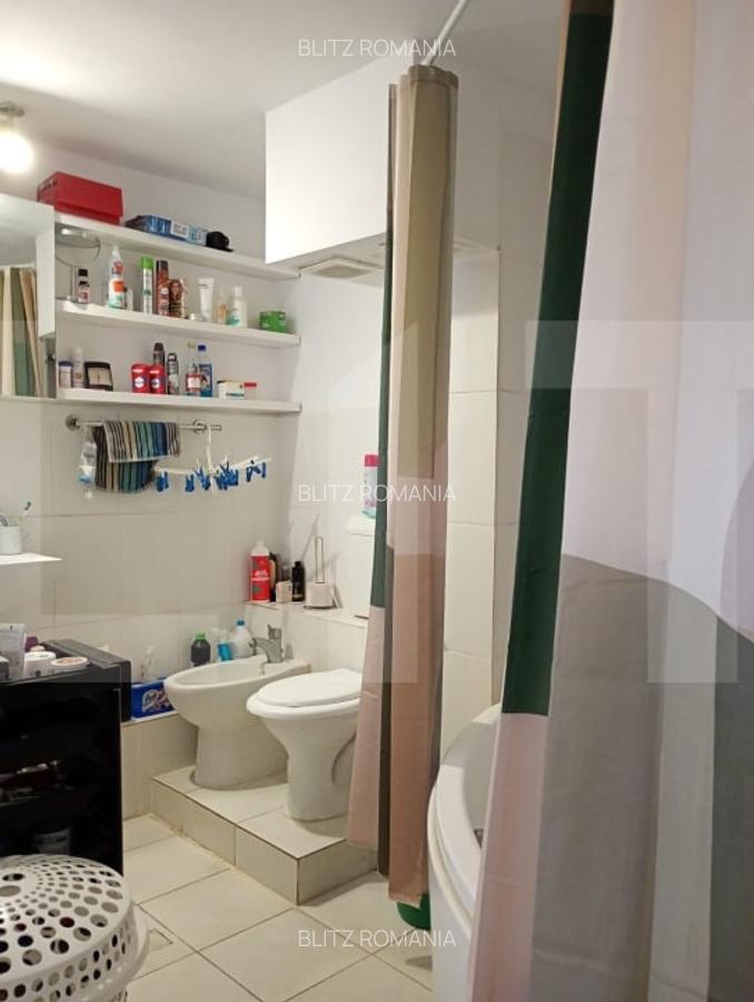 Apartament cu 3 camera, 68 mp, zona Lenin - 5 Apartament cu 3 camera, 68 mp, zona Lenin - 5