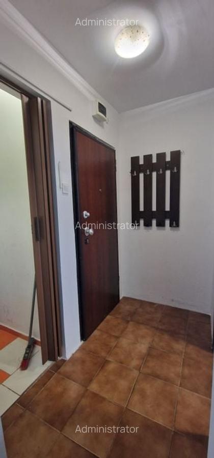 Tomis 2, apartament cu 2 camere, aproape de Spitalul Judetean - 8 Tomis 2, apartament cu 2 camere, aproape de Spitalul Judetean - 8