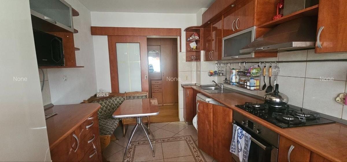 Apartament 3 camere, loc de parcare- Timpuri Noi - 1