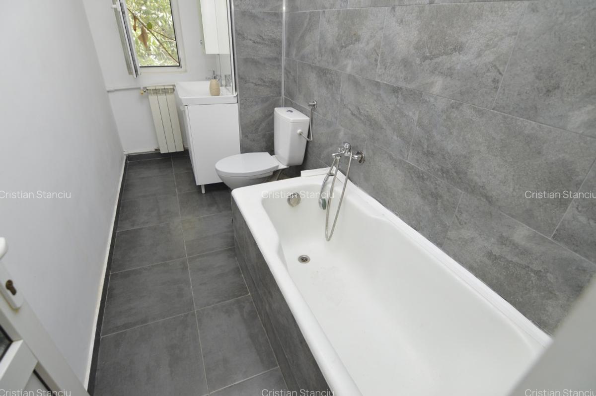 VANZARE APARTAMENT 2 CAMERE BULEVARDUL DECEBAL - PIATA ALBA IULIA - 14