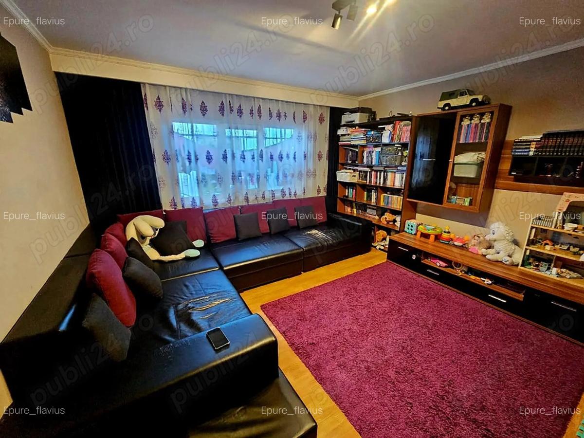 Apartament cu 3 camere de vanzare in Curtea de Arges ( 74,82 m ) - 3