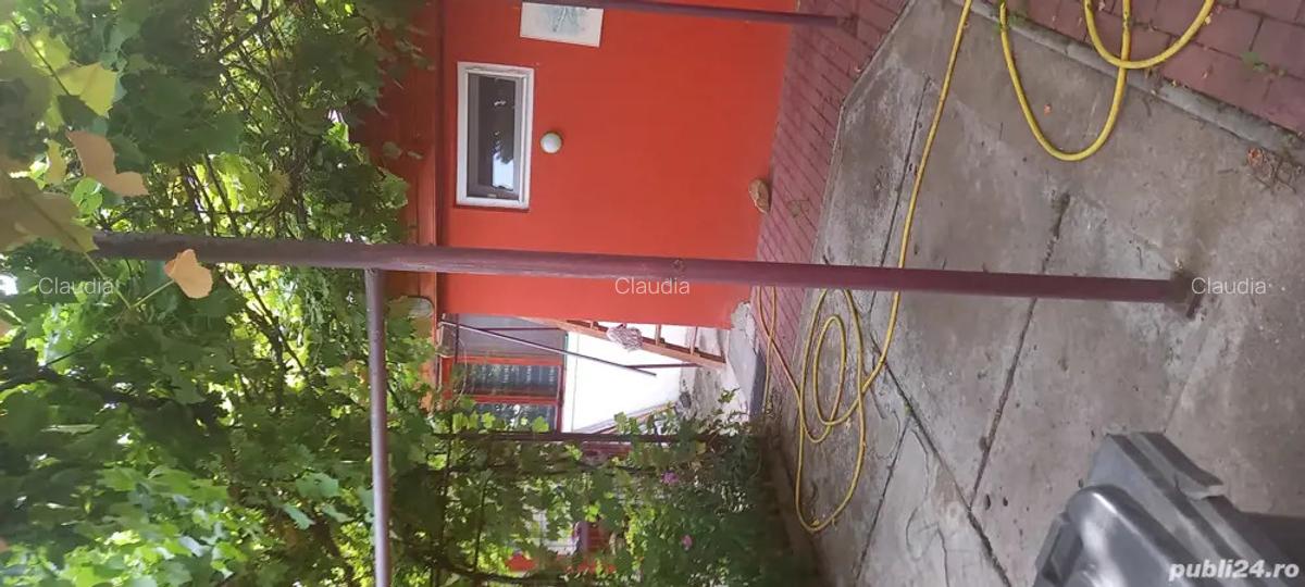 Casa de vanzare cu 3 camere - 3