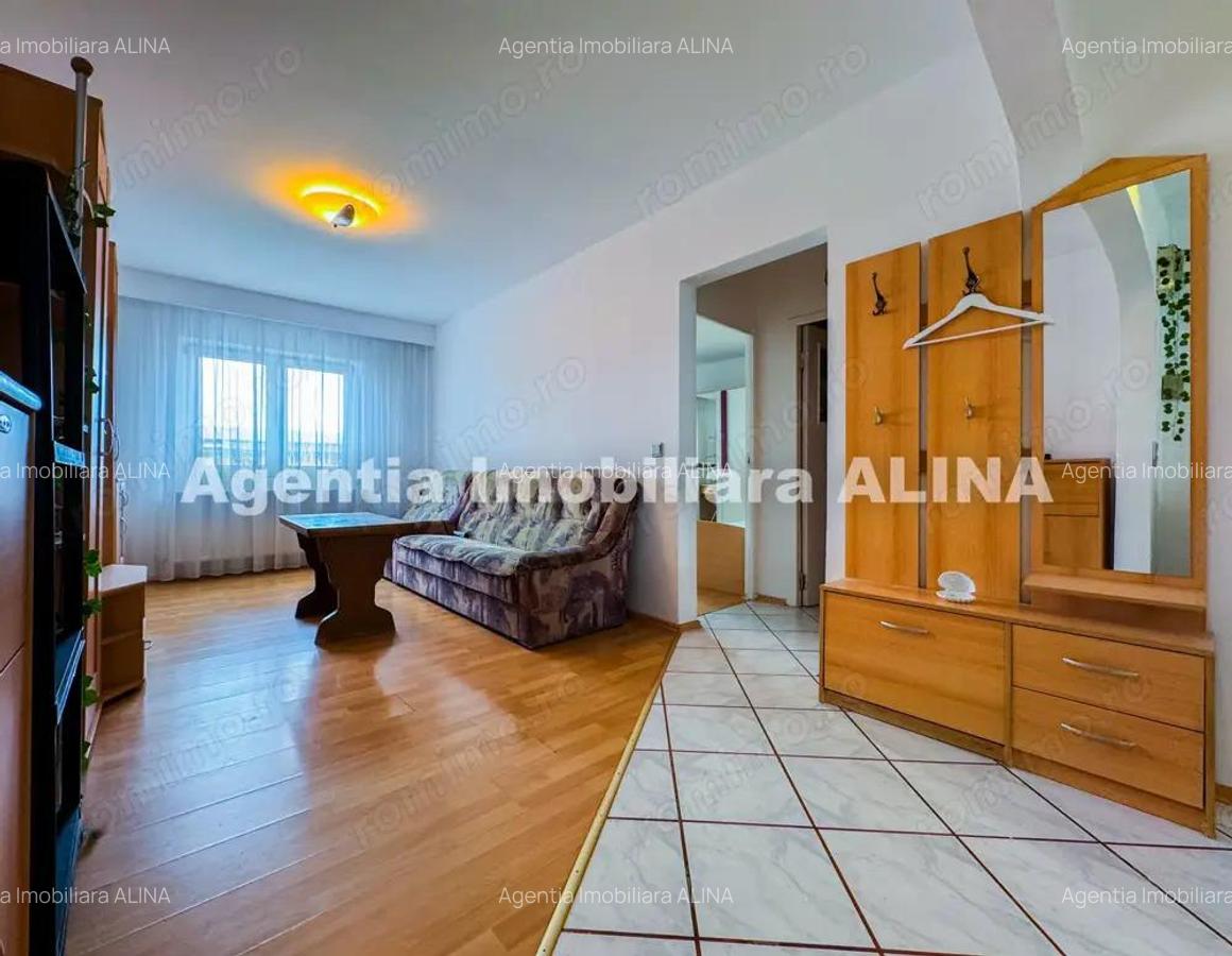 Ap. 3 camere in Deva, zona Balcescu, suprafata utila 75 mp, decomandat, etaj 4 - 8