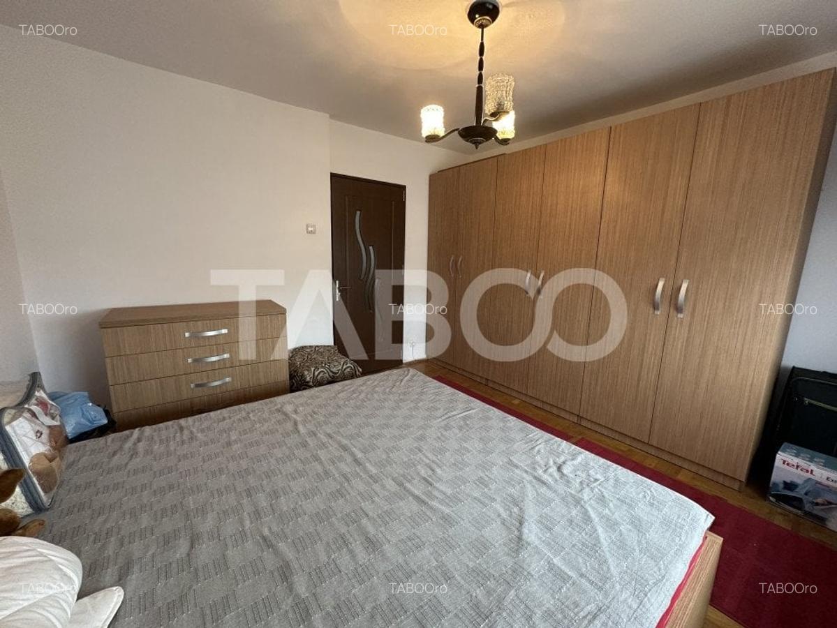Apartament cu 3 camere decomandat, mobilat în Central - 4