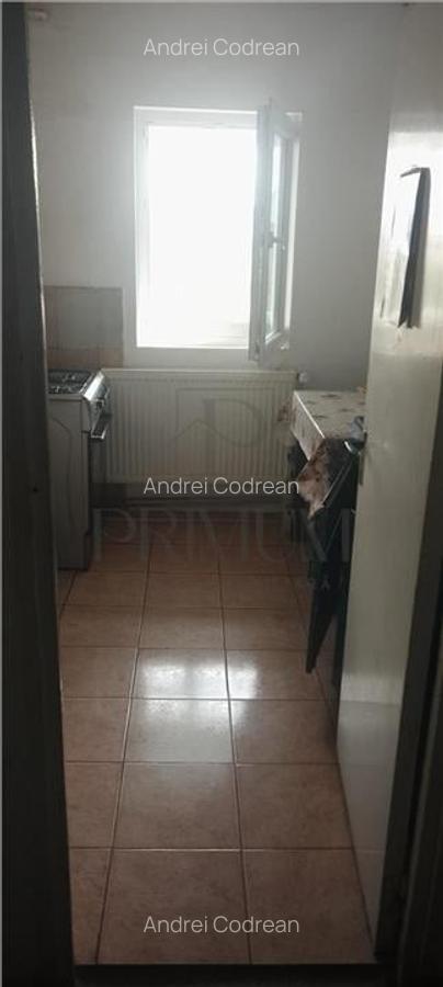 Lipovei - 2 Camere - Decomandat - Centrala termica proprie - Etaj intermediar - - 1