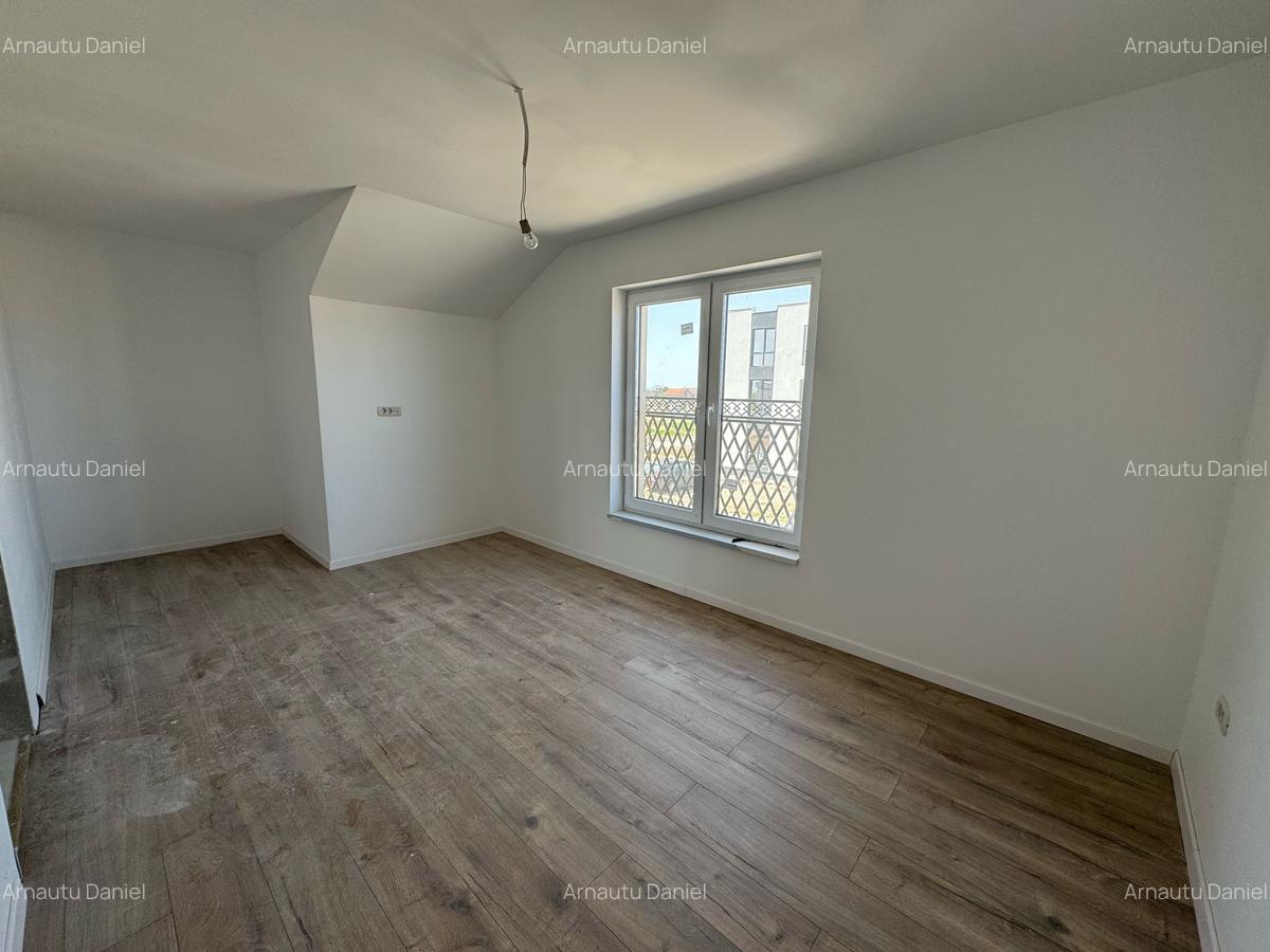 Duplex in Mosnita Noua Toate Utilitatile Asfalt COMISION 0 - 11
