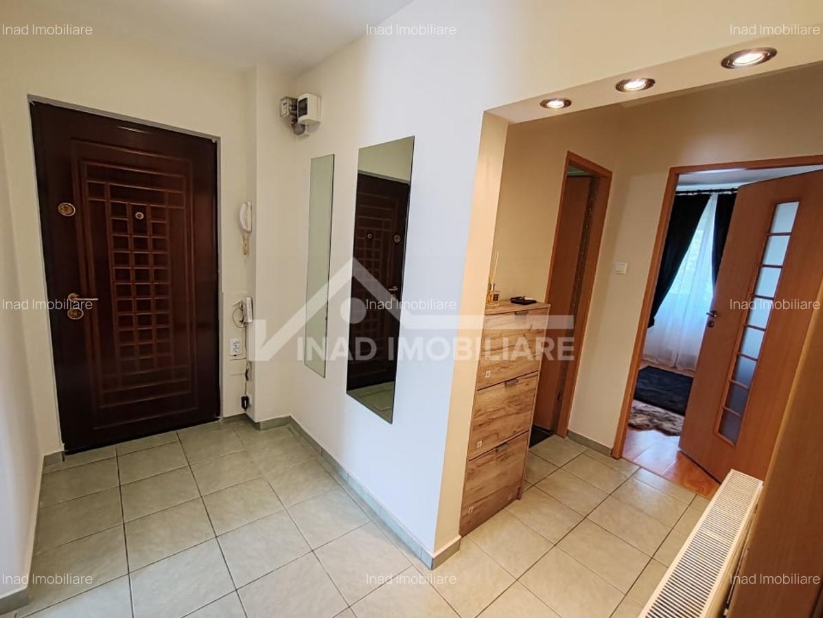 Apartament cu 3 camere decomandate situat in Zorilor Str.Louis Pasteur - 9