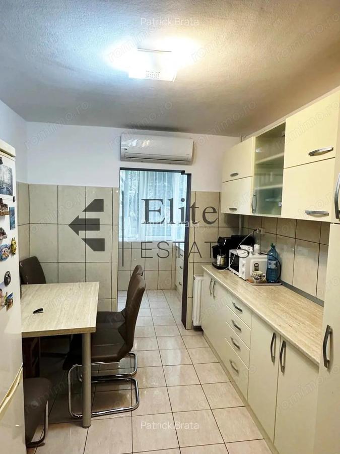 Apartament cu 2 camere de vanzare in Oradea , zona Rogerius - 1
