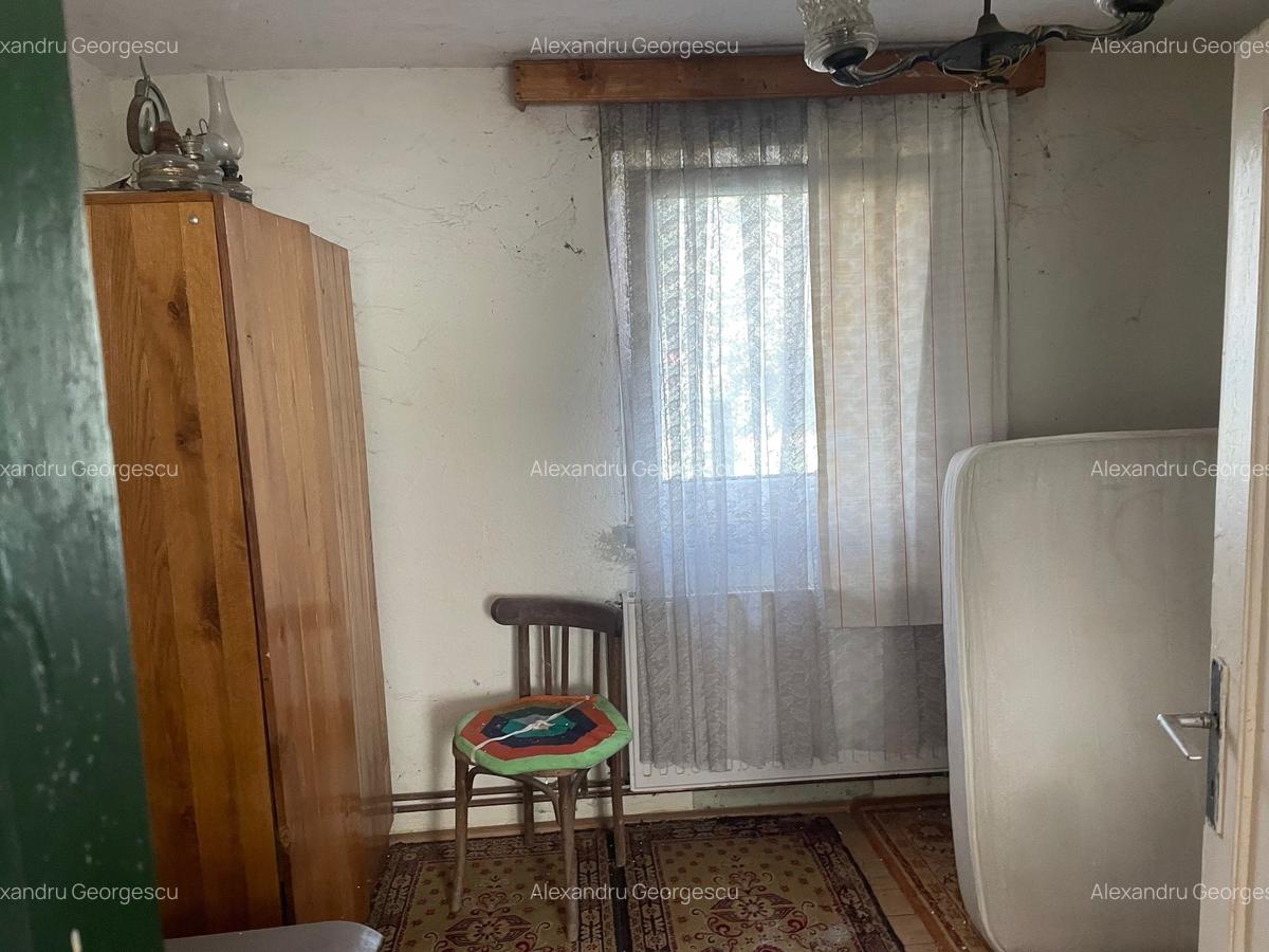 Potlogi Sat Pitaru Imobil P+1+Pod 7 Camere An 1995 - 8