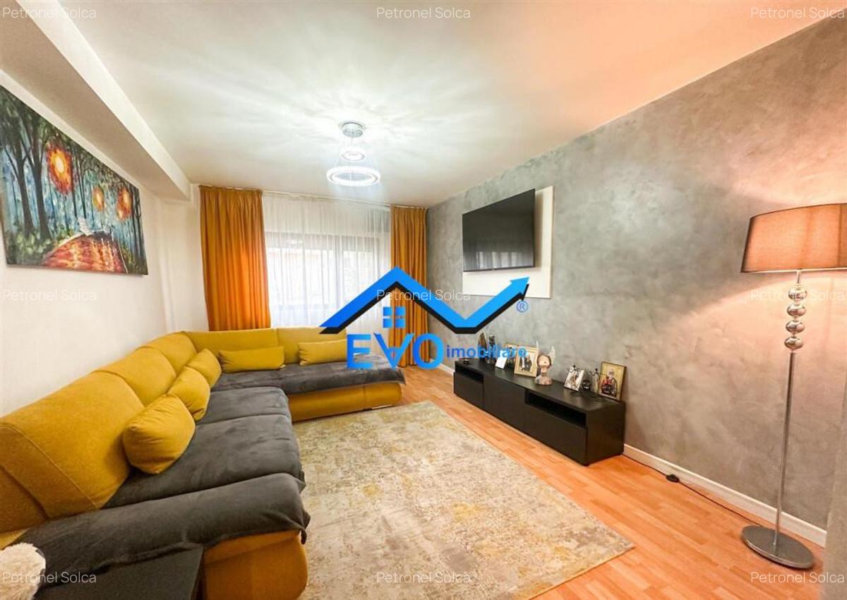 Apartament cu 3 camere , 2 bai , Decomandat , zona Metalurgi - 6