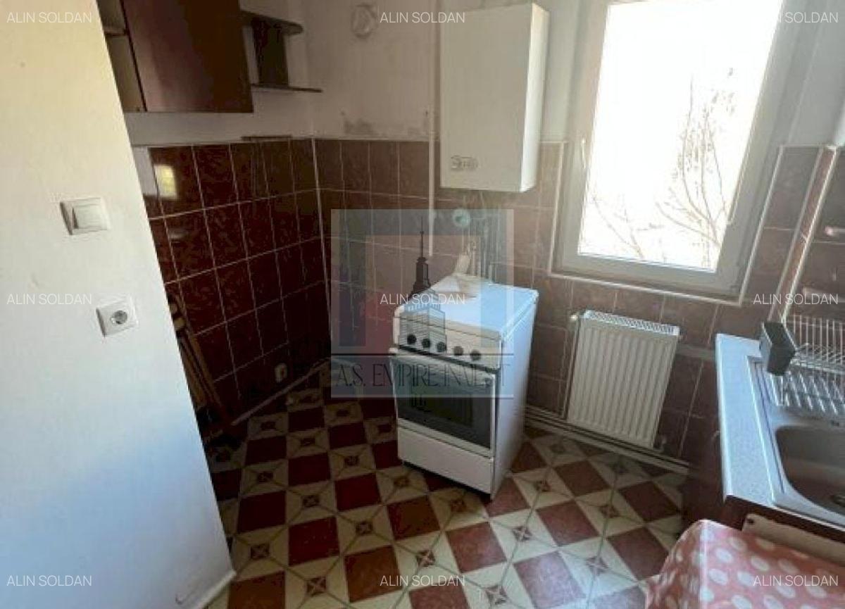 Apartament 3 camere - zona Centrul Civic - 4