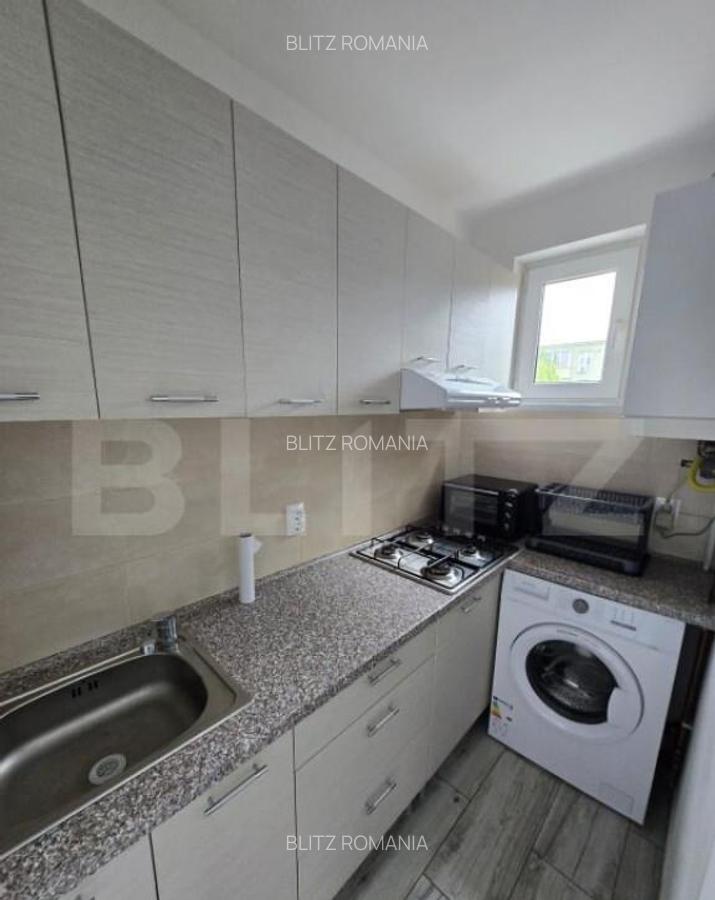 Aparatament cu 2 camere, semidecomandat, etaj 2, zona Micro - 3