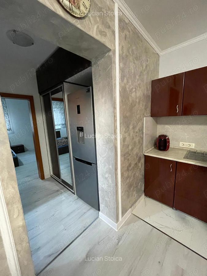 Inchiriez ap 2 camere Arad zona intim et 3 - 6 Inchiriez ap 2 camere Arad zona intim et 3 - 6