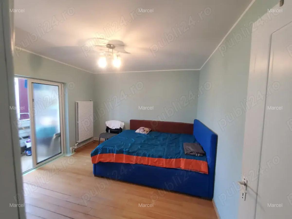 Vanda schimb apartament 3 camere, decomandat, 2 balcoane, 2 bai, 4 4 - 6