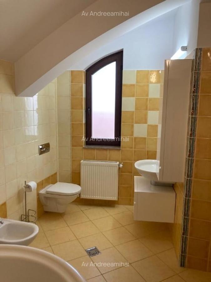 Particular inchiriez apartament lux zona centrala - 7