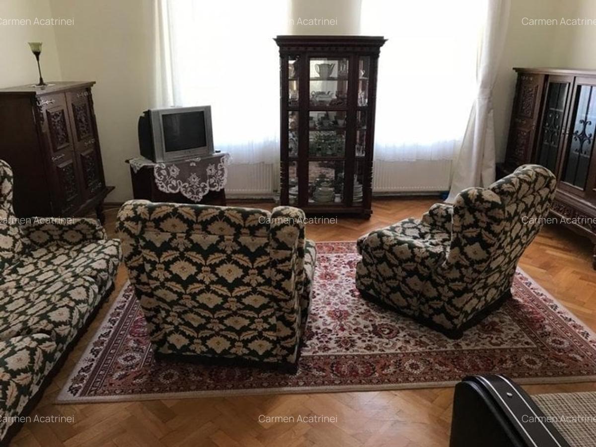 Casa 3 camere libera la vanzare zona Cuza Voda - 1