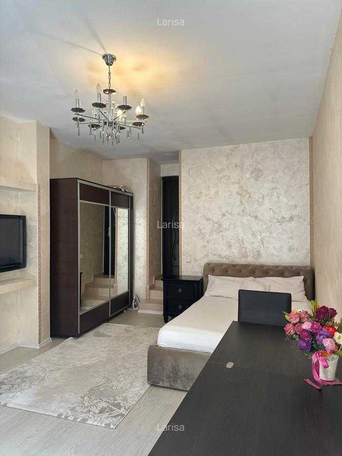 SOLETA  GARSONIERA  DE LUX  LA CASA , INTRARE SEPARATA 33MP PRET 99.900 EURO - 3