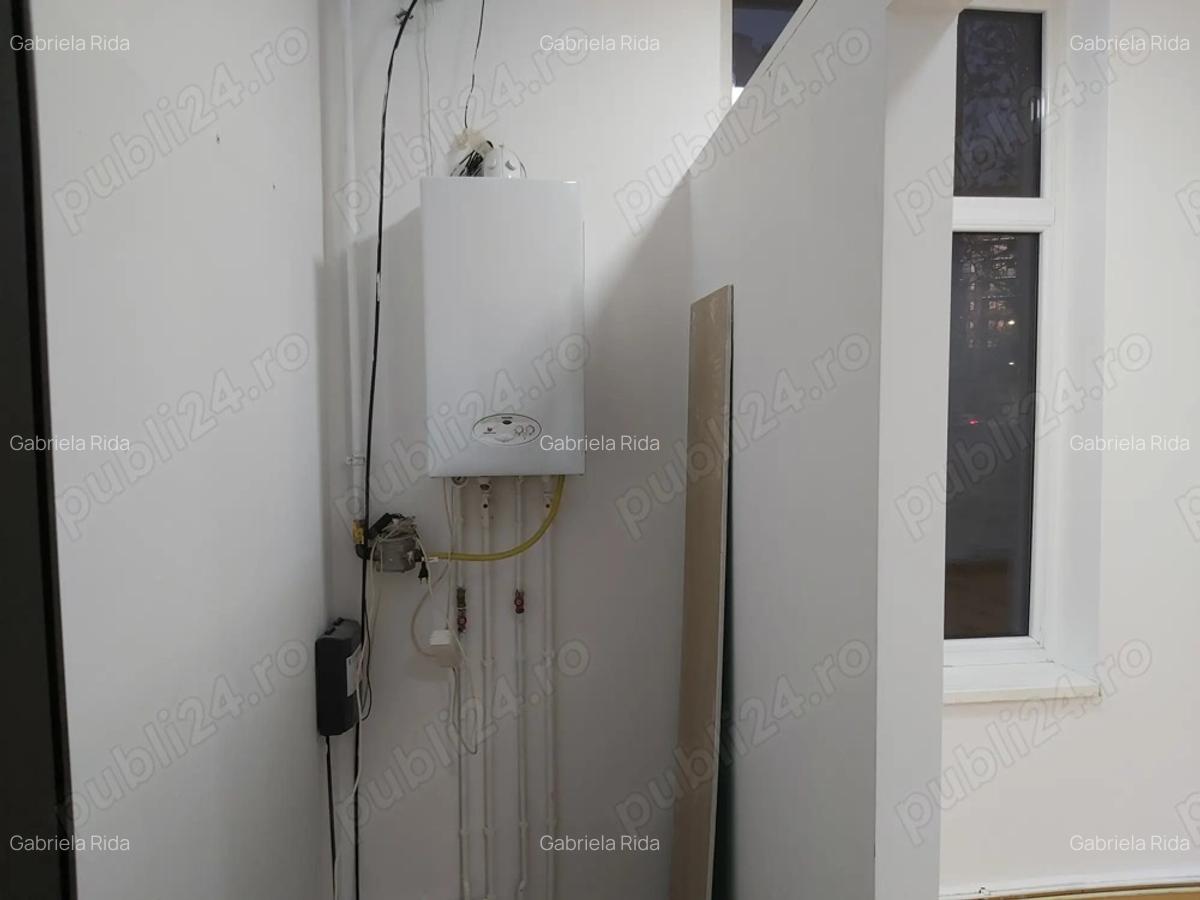 Vand casa cu spatiu comercial,120 mp,central,cu deschidere la 2 strazi - 7