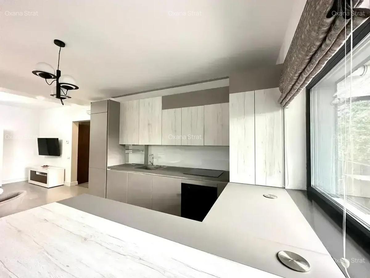 Chirie 3 Camere Lux - Iancu Nicoale - Parcare Inclusă - 9